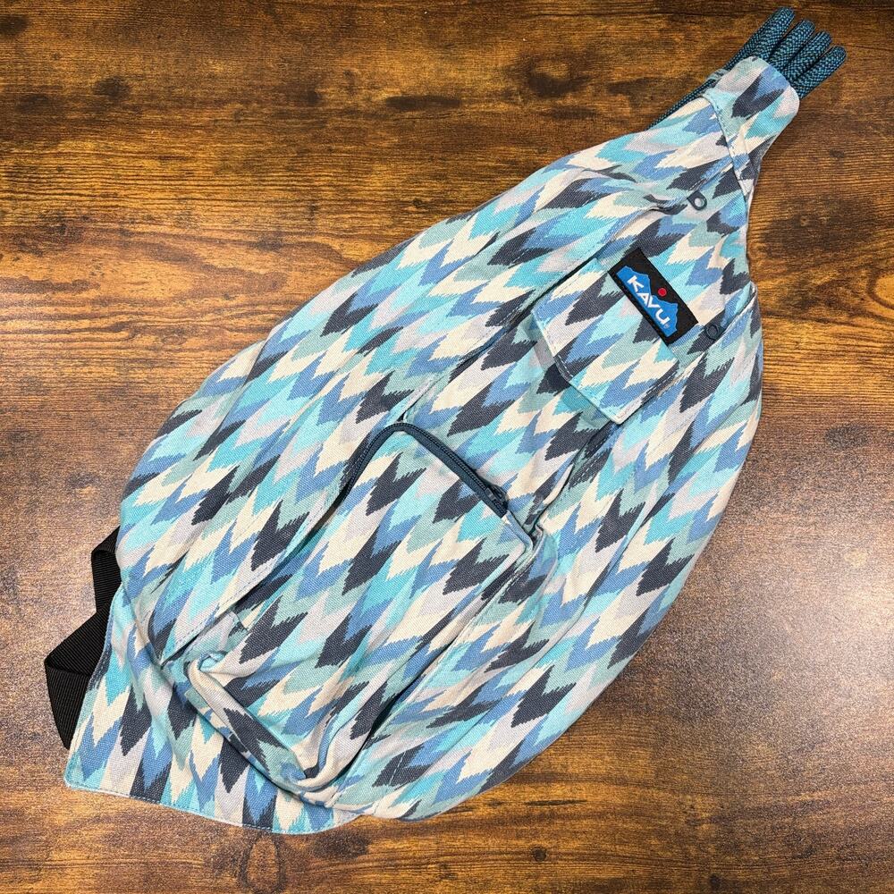 Kavu Rope Bag Sling Backpack Blue Geo Chevron Print Cotton Canvas Adjustable